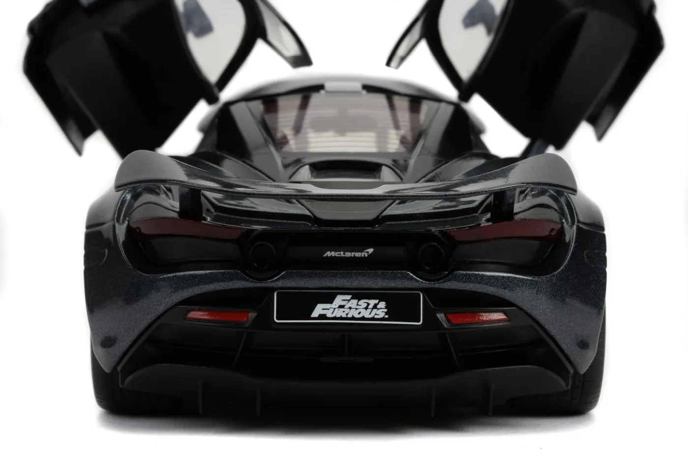 JADA FAST AND FURIOUS MASINUTA METALICA SHAW S MCLAREN 720S SCARA 1:24 [5]