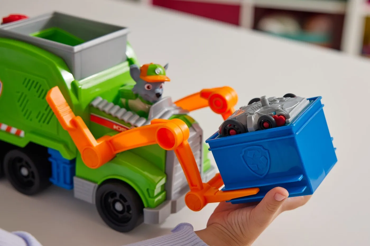 patrula-catelusilor-rocky-camion-reciclare-crush-n-roll-stoys-jucarii-educative.webp [7]