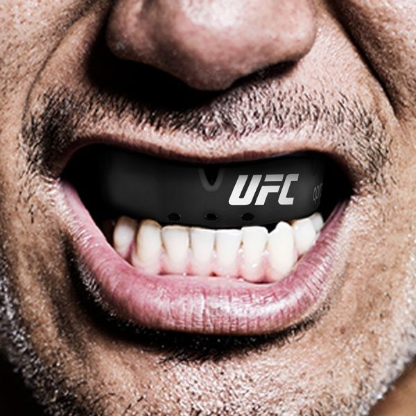 PROTEZA OPRO UFC SENIOR SILVER LEVEL NEAGRA [2]