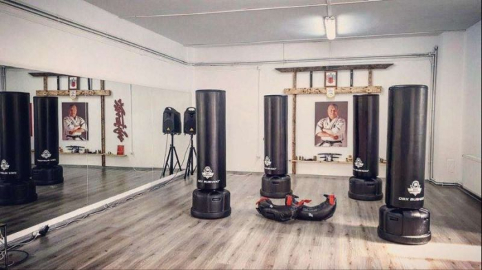 SAC DE BOX DE PODEA CU BAZA DBX BUSHIDO FIGHT STATION [3]