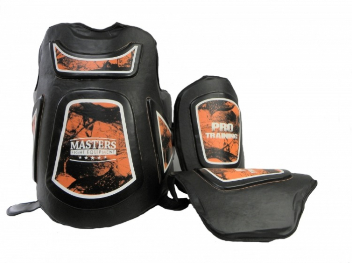 SET PIEPTAR INALT PLUS PERNE LOW KICK MASTERS PRO [5]