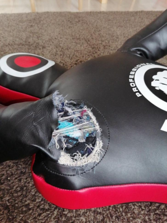 MANECHIN PT JUDO SI MMA  CU DEFECT MANA DESCUSUTA [7]