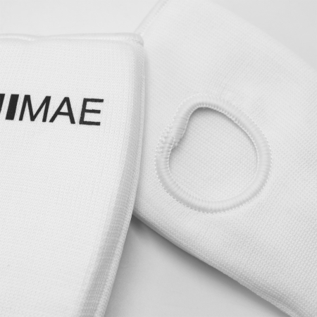 MANUSI KUMITE TEXTILE ALBE [1]