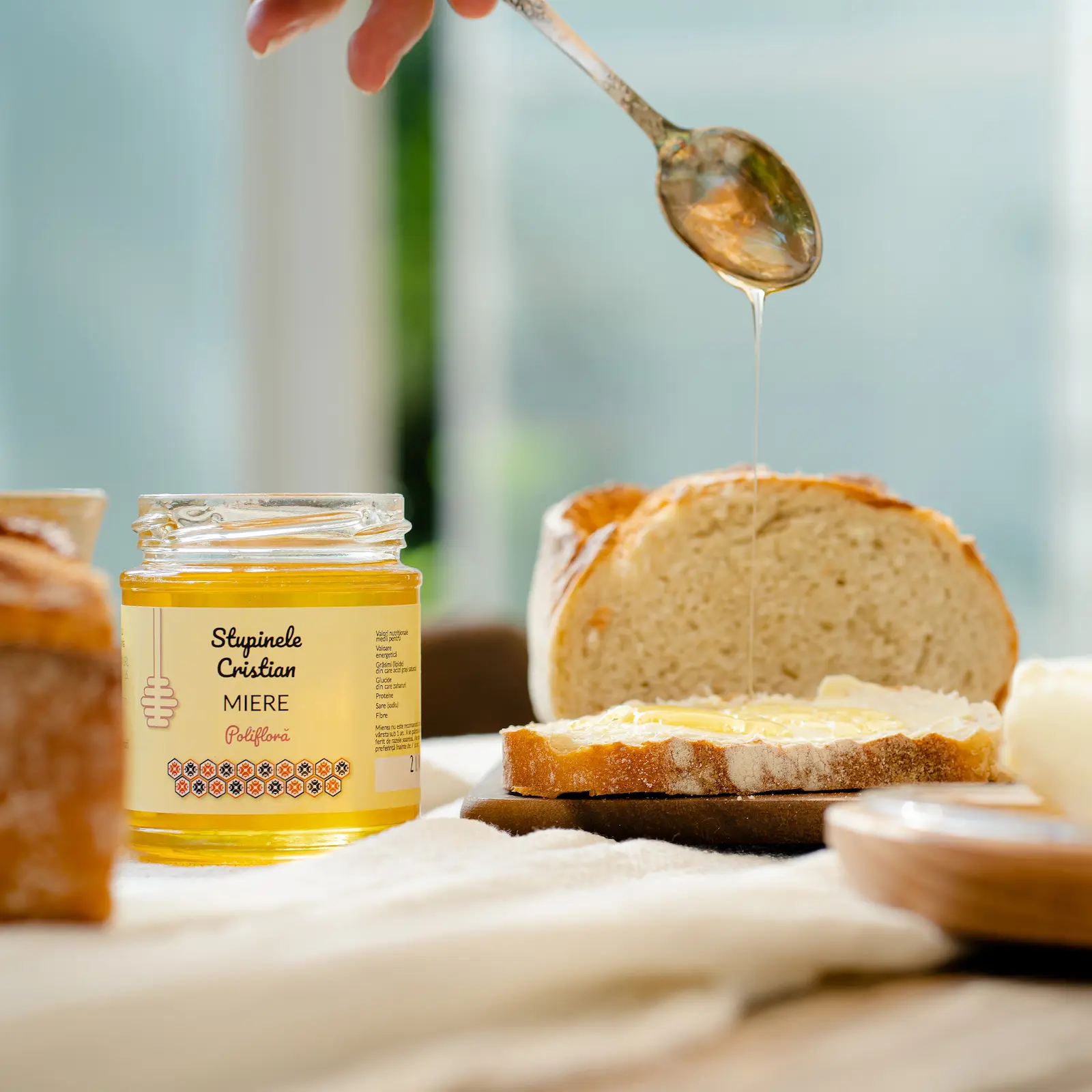 Miere polifloră naturală – din stupinele proprii [2]