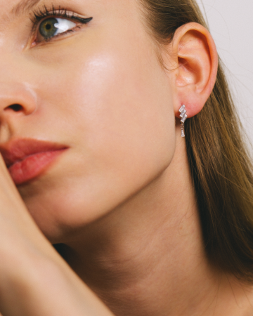 CERCEI DIN ARGINT SPARKLING SQUARE HOOPS [1]