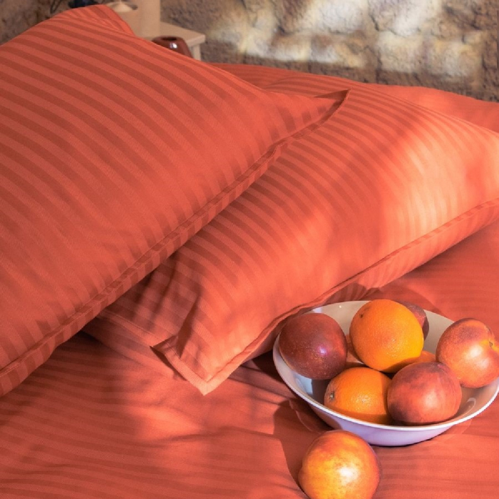 Seville Lux - Rosu - Set lenjerie pat dublu, 100% Bumbac Satinat - 3 piese [1]