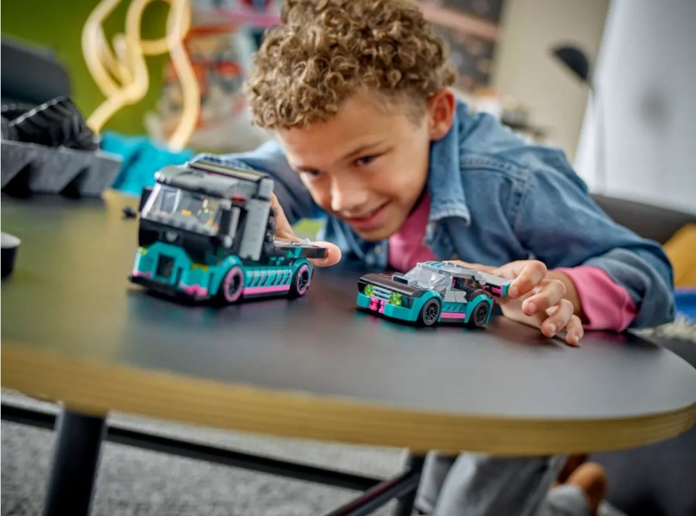 Joc de Constructii - Lego City  Race Car And Car Carrier Truck [8]