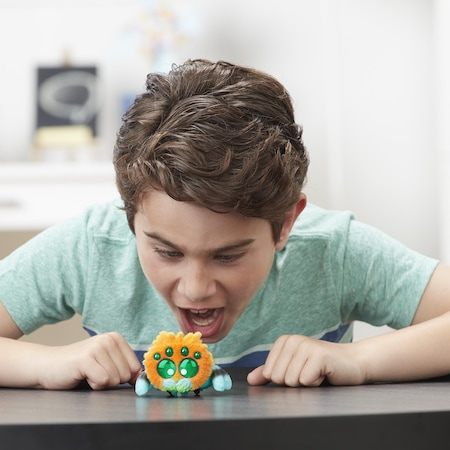 Jucarie interactiva paianjenul Yellies Flufferpuff, Hasbro [4]