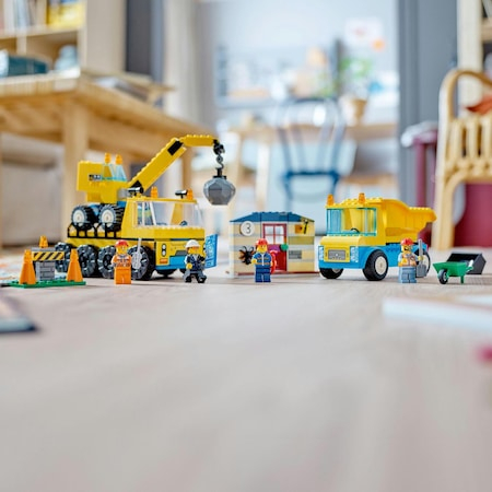 LEGO® City - Camioane de constructie si macara cu bila pentru demolari 60391, 235 piese [5]