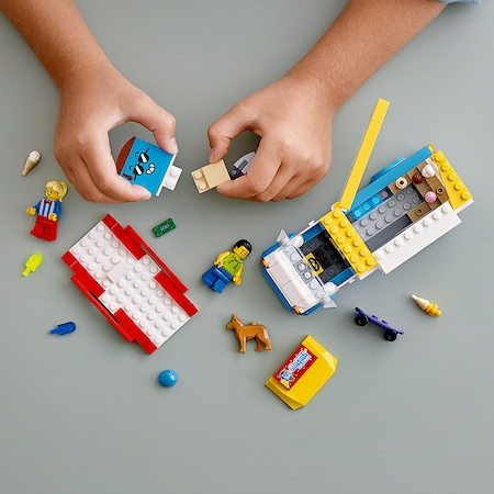 LEGO City - Furgoneta cu inghetata 60253, 200 piese [7]