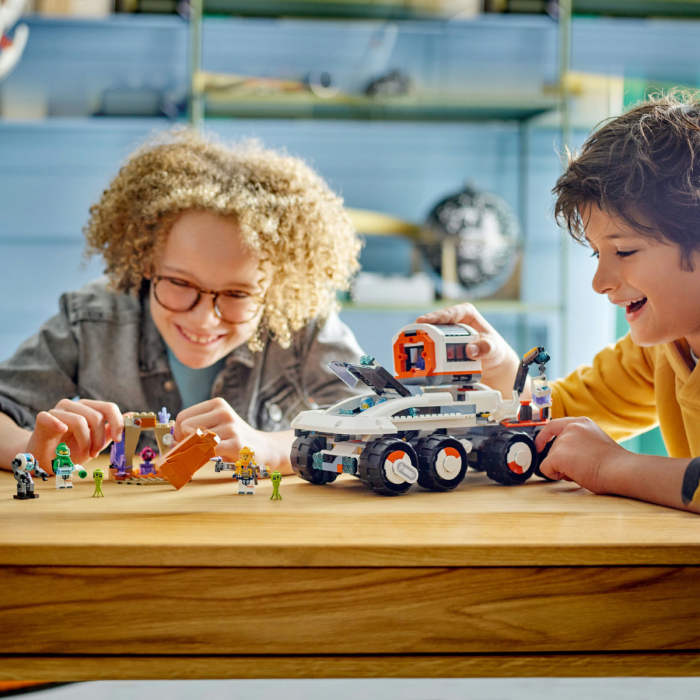 LEGO® City - Planet Big Rover,  Misiuni de Explorare în Spațiul Cosmic ,,  Discover a Galaxy Space X "  758 Piese [10]