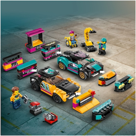 LEGO® City - Service pentru personalizarea masinilor 60389, 507 piese [18]