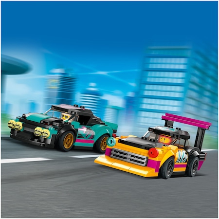 LEGO® City - Service pentru personalizarea masinilor 60389, 507 piese [19]