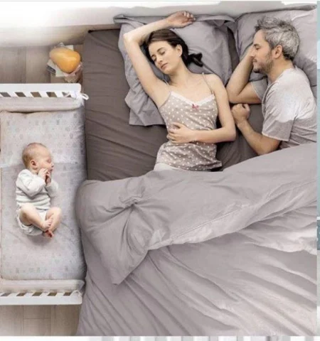 Patut din Lemn din Lemn Masiv de Fag -  Co - Sleeper  Multifunctional - Transformabil in Pat Junior Utilizabil pana la 6-7 Ani , Dimensiune 120x60  CM - ALB [4]