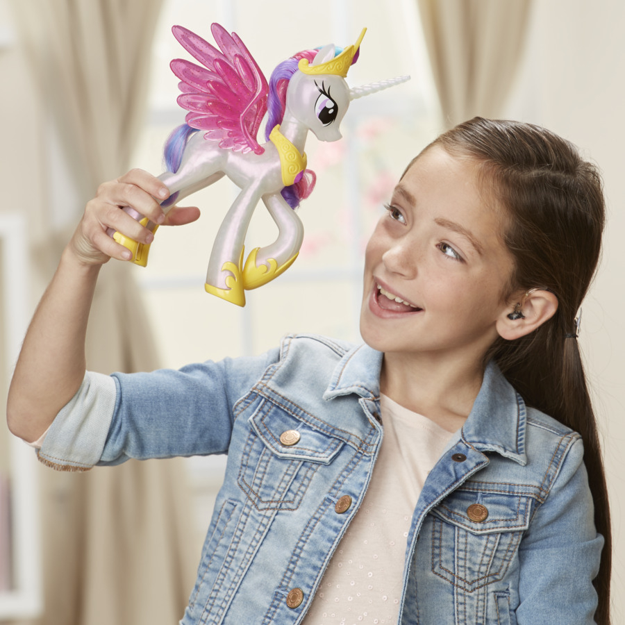 Figurina stralucitoare Printesa Celestia, My Little Pony - Figurina Electronica  Stralucitoare cu Muzica si Lumini [4]