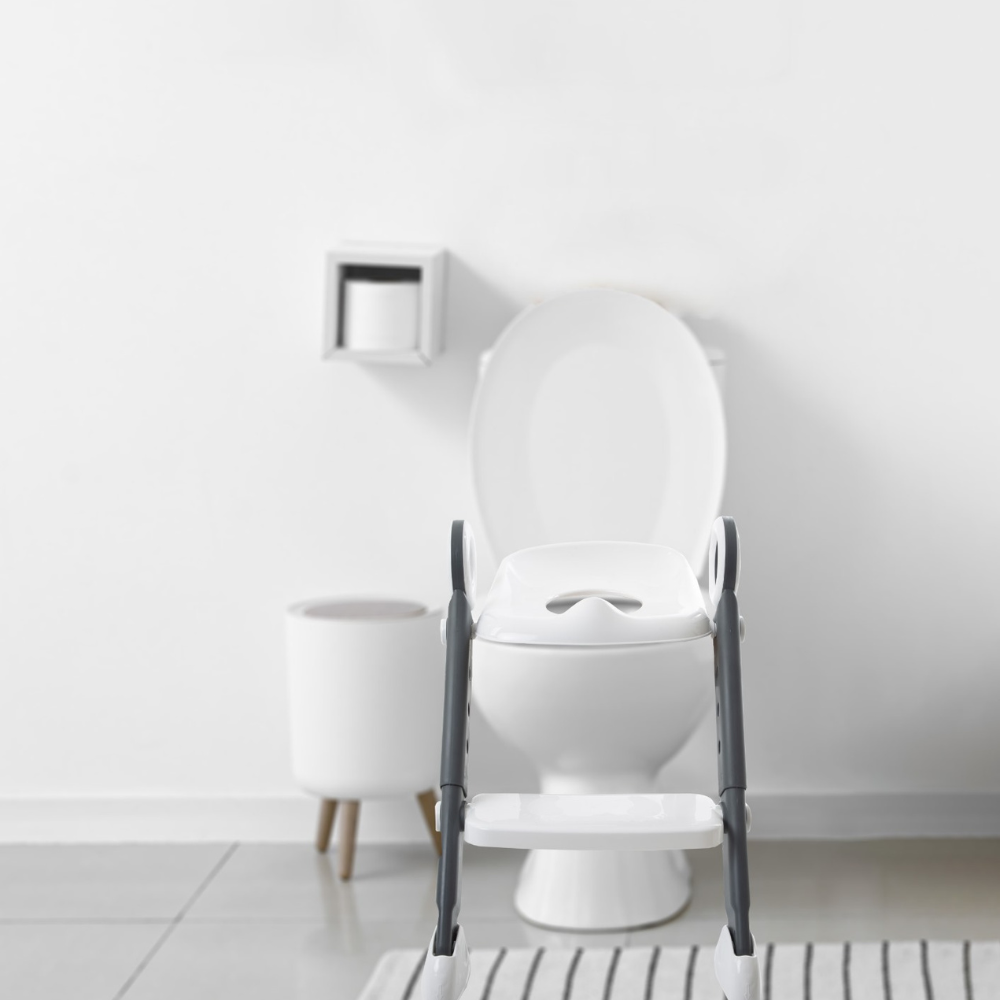 Reductor WC cu Scară Antiderapanta compatibil cu toate tipurile de Toalete  -  BabyJem – Reglabil, Pliabil, Anti-Alunecare - Alb [2]