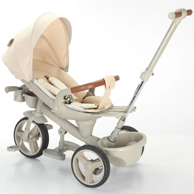 Tricicleta Multifunctionala cu  Pozitie de Somn , Scaun Reversibil  cu Rotatie 360 Grade, Sistem "Free Wheel"  Fusion Deluxe Trike,  Far cu Lumini si Sunete - Crem [3]