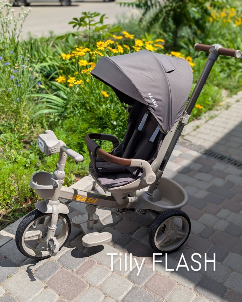 Tricicleta Multifunctionala cu  Pozitie de Somn , Scaun Reversibil  cu Rotatie 360 Grade, Sistem "Free Wheel"  Fusion Deluxe Trike,  Far cu Lumini si Sunete -  Gri [7]