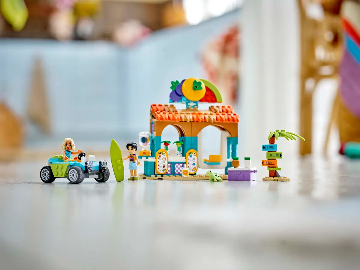 Joc de Constructii Lego Friends  Beach Smoothie Stand [7]