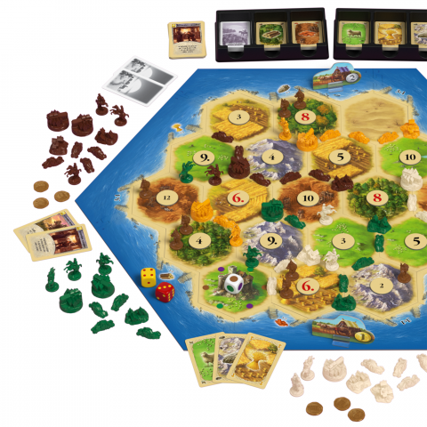 Jocuri de societate - Joc de Societate CATAN – Jocul de baza,  Include 19 Regiuni Hexagonale, 6 Margini, 18 Jetoane Numerotate, Figurina Hot, 2 Zaruri, Regulament, Suporturi pentru Carti, Cutiute pentru Figurine, Carti de Dezvoltare, Resurse, Speciale, Costuri de Constructie