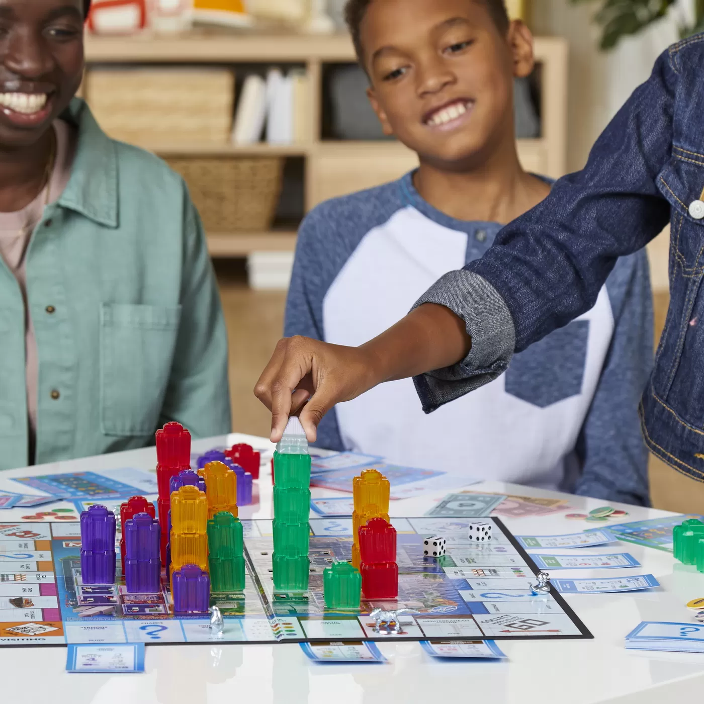 Joc de Societate Interactiv - Hasbro Monopoly Builder - Constructorul , Original Hasbro in Limba Romana [2]