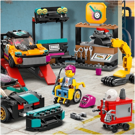 LEGO® City - Service pentru personalizarea masinilor 60389, 507 piese [6]
