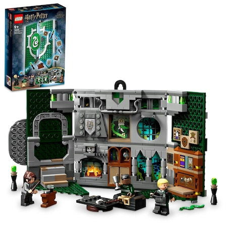 Seturi de constructie - LEGO® Harry Potter™ - Bannerul Casei Slytherin™ 76410, 349 piese