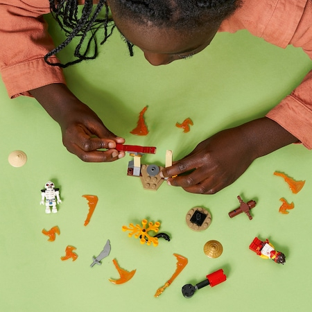 LEGO NINJAGO - Set de lupta epica Kai contra Skulkin 71730, 61 piese [4]