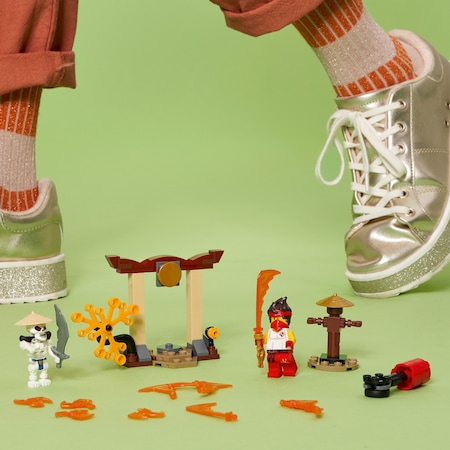 LEGO NINJAGO - Set de lupta epica Kai contra Skulkin 71730, 61 piese [5]