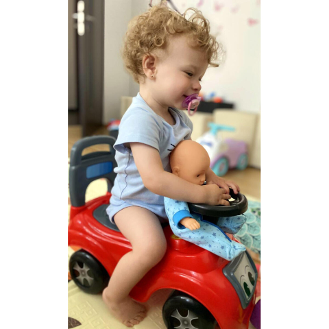 Masinuta tip Premergator pentru Bebelusi cu Volan si Spatiu de Depozitare, Spatar Inalt - Model Formula 1  - Rosu cu Negru [3]