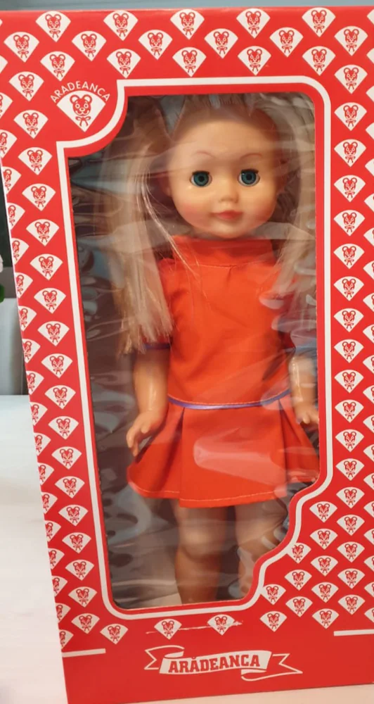 Papusi - Papusa Aradeanca, Ioana, Blonda, 60 cm - Made in Romania
