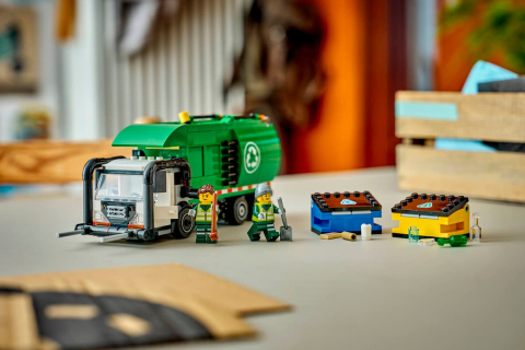 Set de Constructie - LEGO® City - Recycling Truck -  Camion de  Salubrizare pentru un Mediu mai Curat , 434 Piese  , 7 ANI + [5]