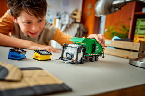 Set de Constructie - LEGO® City - Recycling Truck -  Camion de  Salubrizare pentru un Mediu mai Curat , 434 Piese  , 7 ANI + [4]
