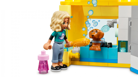 Set de Constructii  LEGO Friends  Masina de salvare pentru Caini  din Orasul Heartlake 41741, 2 mini-papusi, Accesorii pentru ingrijirea Cainilor Pickle [5]