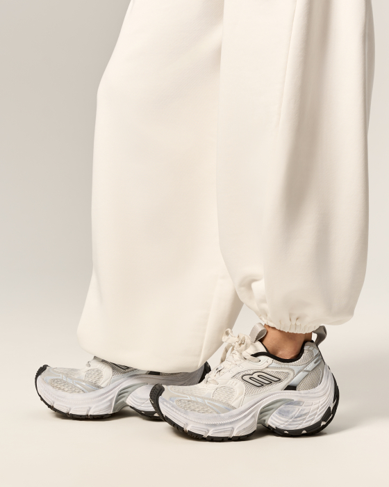 Pantaloni oversize SVYATAYA, laptos [5]