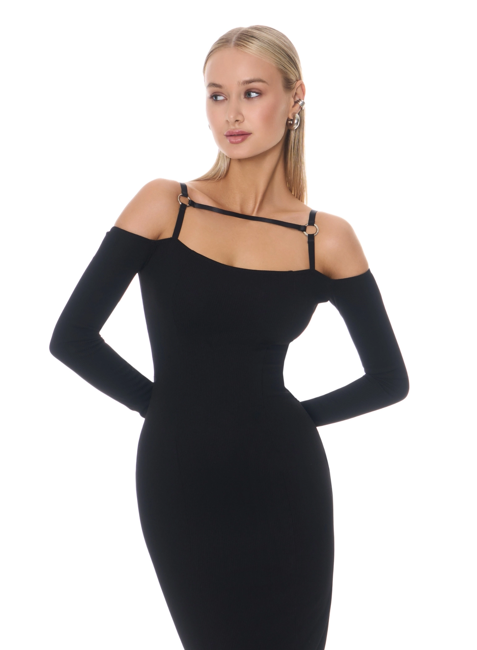 Rochie maxi cu inele de accent [1]