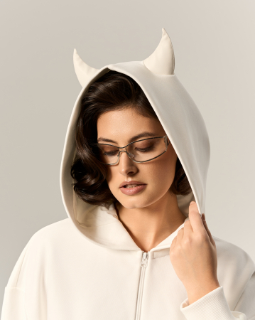 Pentru EA - Hanorac - mic diavol, milky