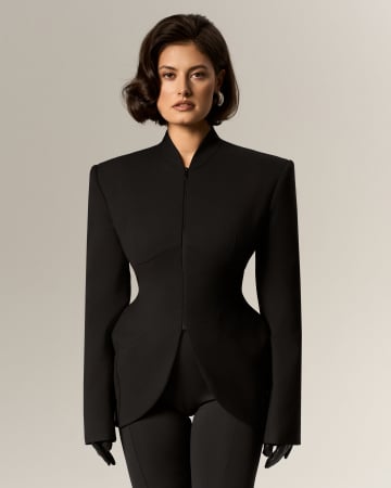 Pentru EA - Sacou cu linia șoldurilor evidențiată, negru