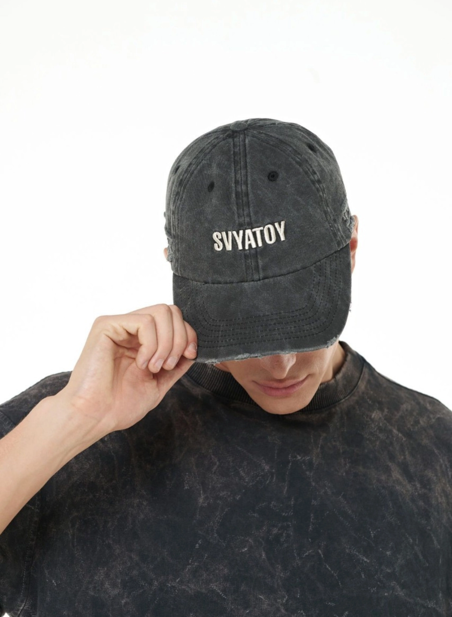 Accesorii - Şapcă SVYATOY cu efect rupt, gri închis