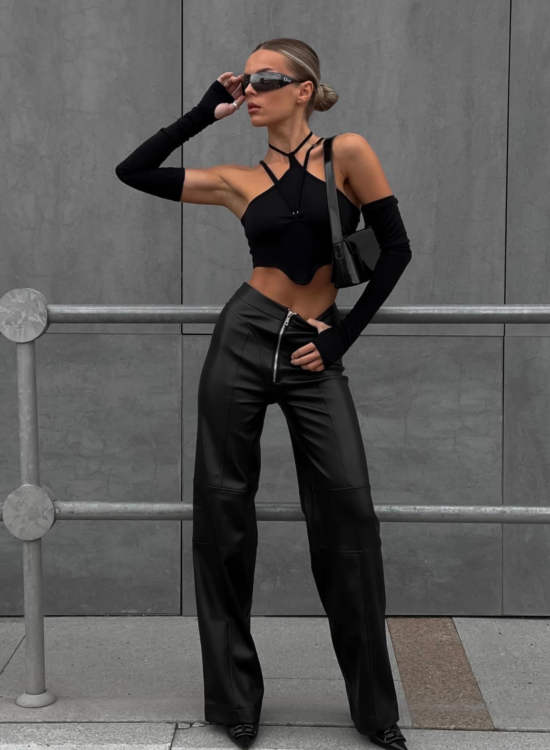 TOPURI SI TRICOURI - Top - corset cu bretele, negru