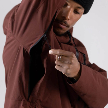 Geaca JONES MOUNTAIN SURF PARKA VULCAN Red [11]