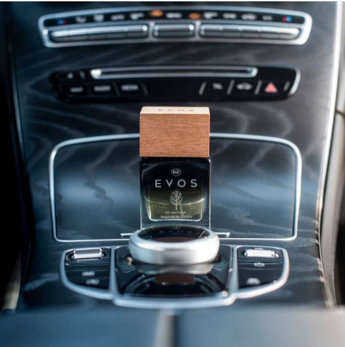 Parfum Auto Spray K2 EVOS UNICORN 50ml, Aromă Fructată (Piersică, Plumeria, Santal), Sticlă cu Dop de Lemn [8]
