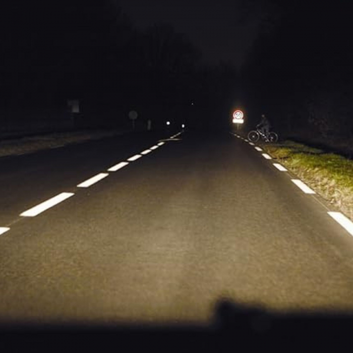 Set 2 Becuri Far H7 55W 12V Vision Plus (Cutie) Philips [4]