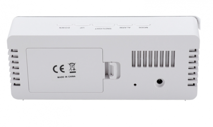 Ceas digital LED, afisare temperatura - umiditate, alimentare USB / 3 baterii AAA [3]