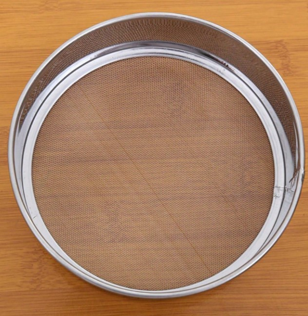 Sita metalica rotunda, Ø 19 cm [2]
