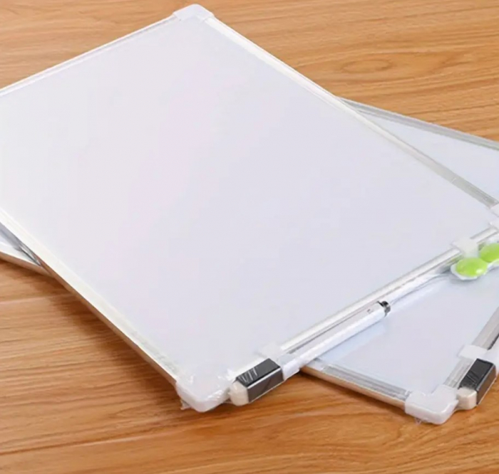 Tabla alba cu 2 suprafete de scriere, include 1 marker cu burete si 2 magneti, 35 x 25 cm [2]