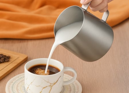 Toate produsele - Cana pentru spumarea laptelui, Inox, gradatie 300 ml, capacitate 350 ml, 7.5x9 cm