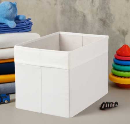 Huse si cutii depozitare - Cutie din material textil, alba, 25x35x25 cm