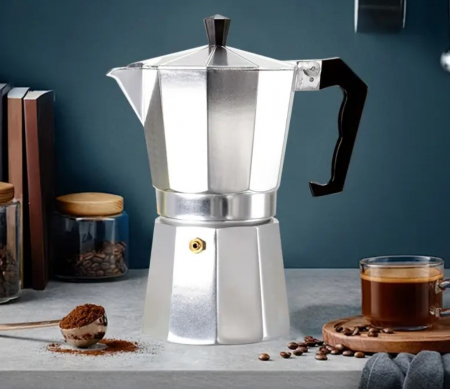 Bucatarie si servire - Espressor cafea tip Mocapot, din aluminiu, 17 cm