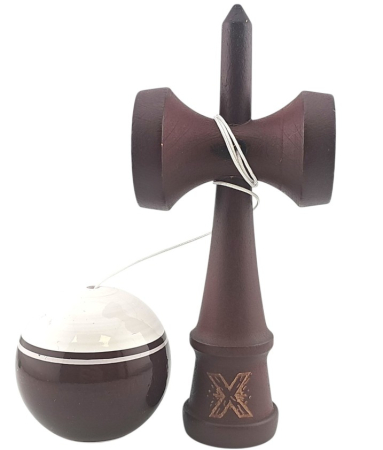 Kendama X originala, Profesionala Limited, din lemn, 18 cm, Super Sticky, Alb/Maro inchis, ata rezistenta de 35 cm [1]